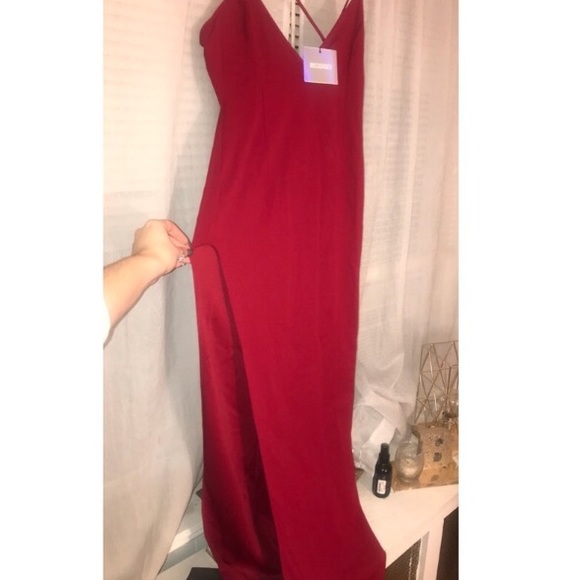Red Formal dress - Picture 7 of 7